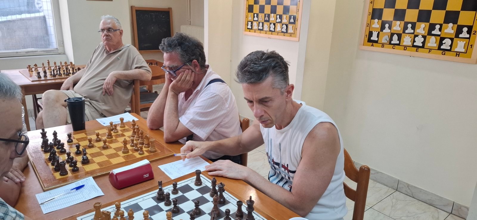 Βετεράνοι - Δούμας, Εφεντάκης, Νικολαΐδης