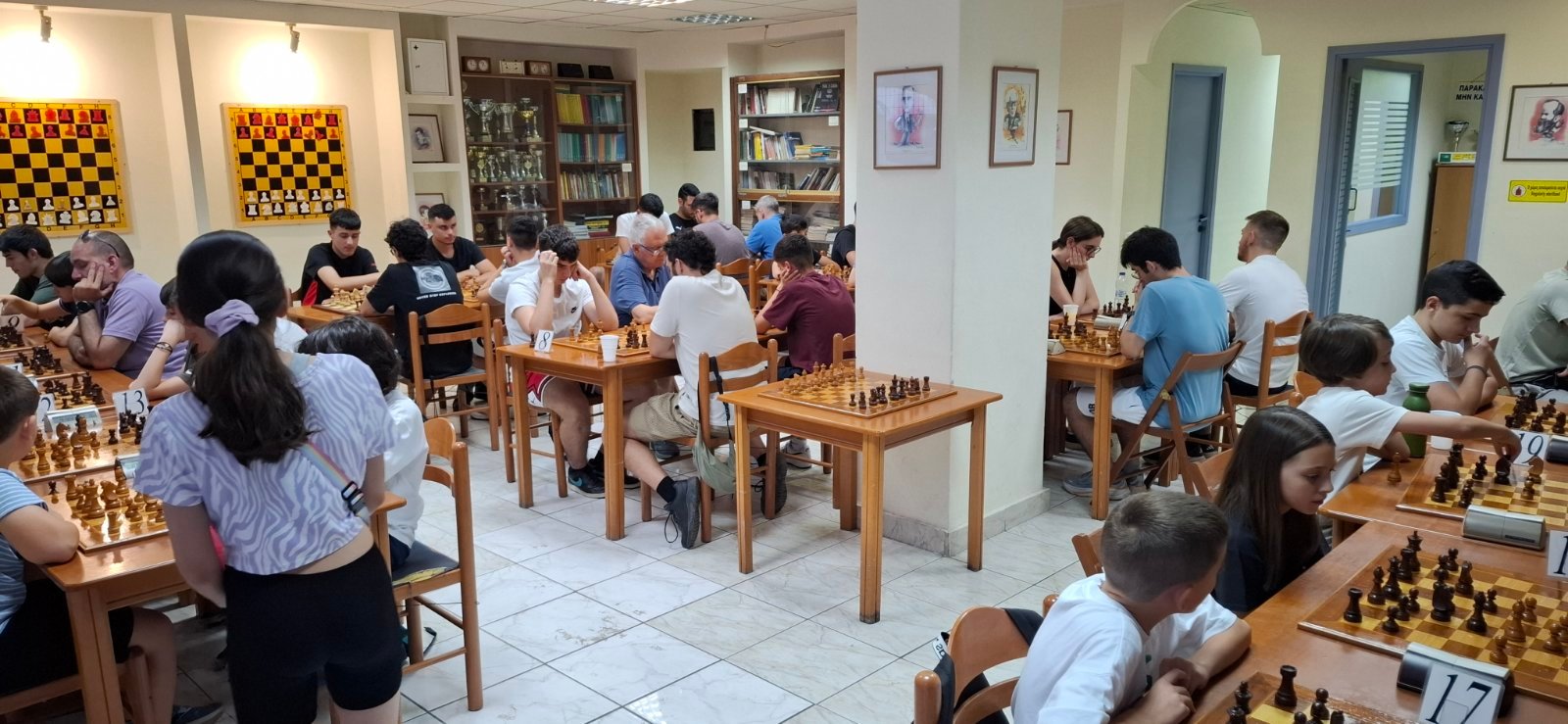 Στιγμιότυπο από την αίθουσα αγώνων